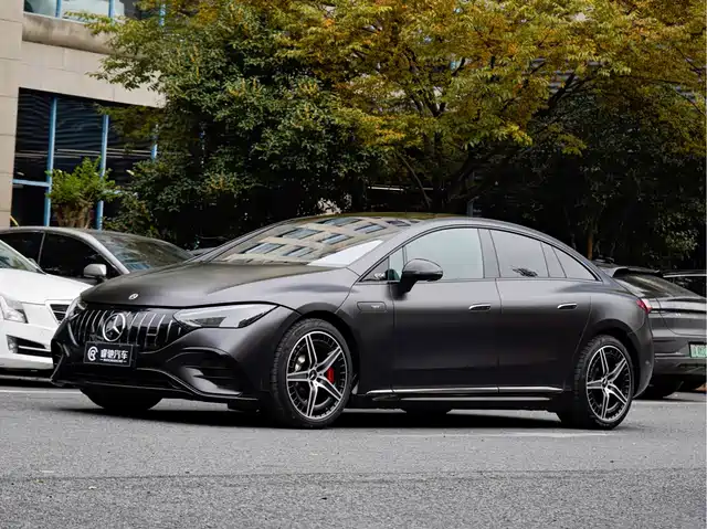 Mercedes-Benz EQE AMG 2024
