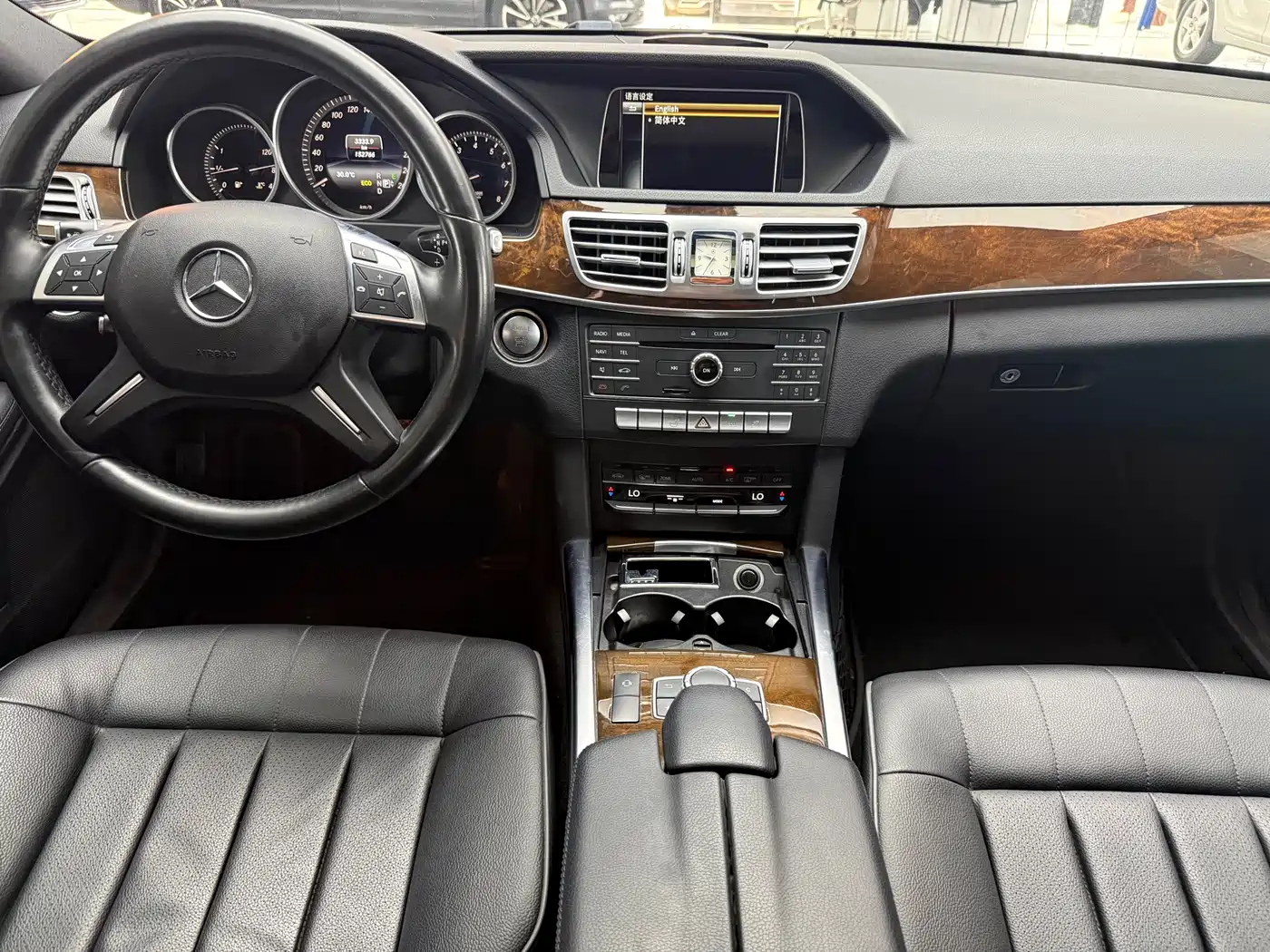 Mercedes-Benz E-Class 2015 Facelift E 260 L фото 20
