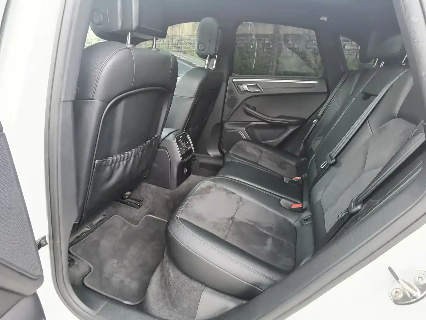 Porsche Macan 2017 Macan 2.0T фото 9