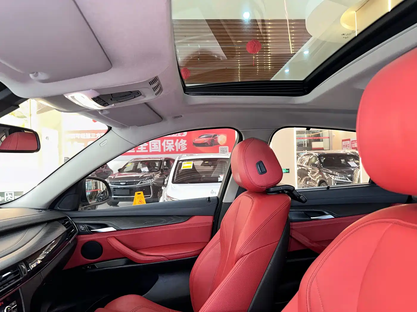 BMW X6 2017 xDrive35i Leading фото 16