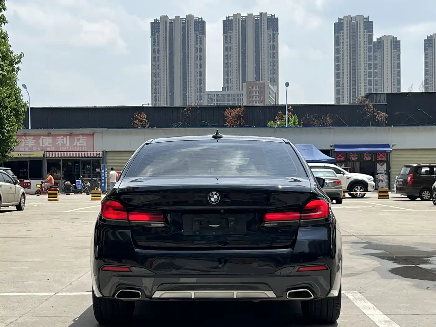 BMW 5 Series 2021 530Li Leading M Sport Package фото 8