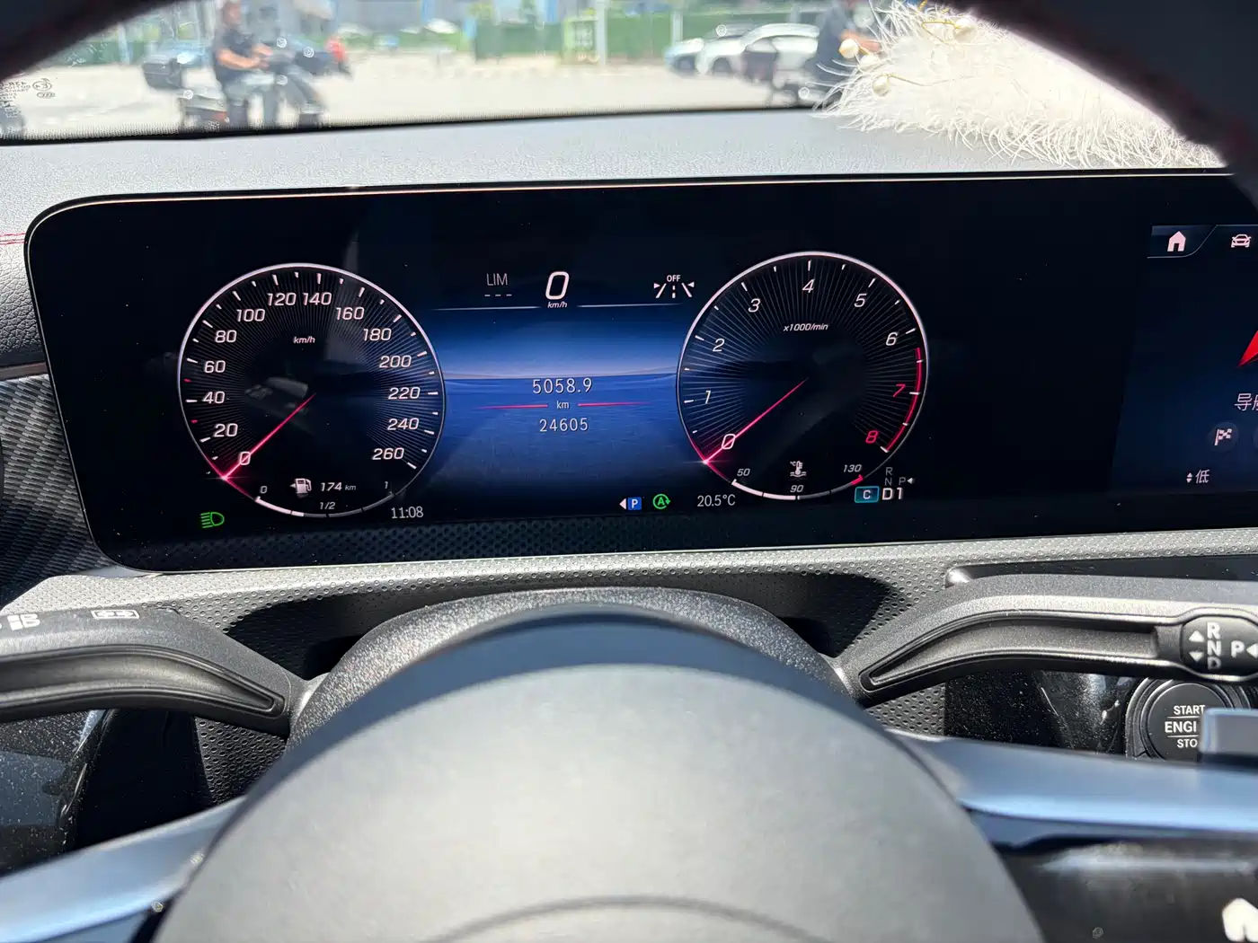 Mercedes-Benz A-Class 2024 A 200 L Sport Edition фото 8