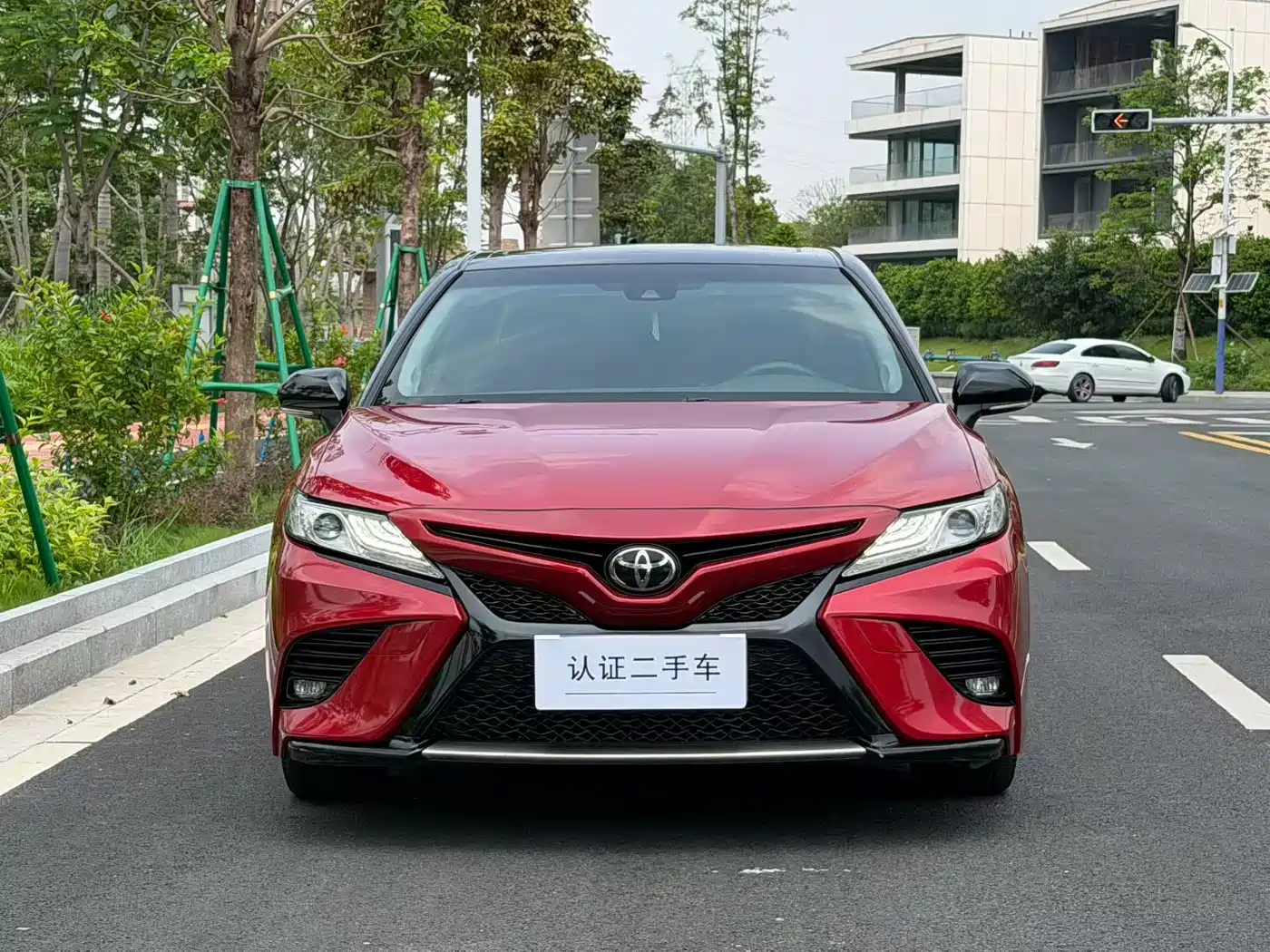 Toyota Camry 2018 2.5S Trend Edition фото 2