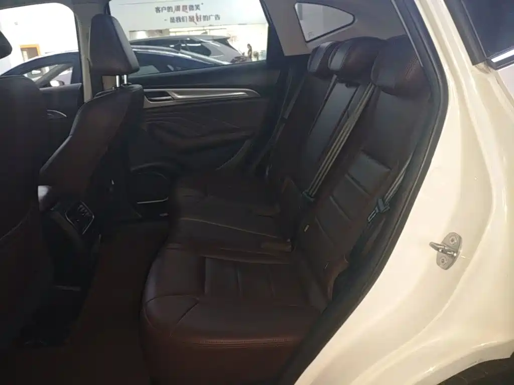 Фото 17 - Haval F7