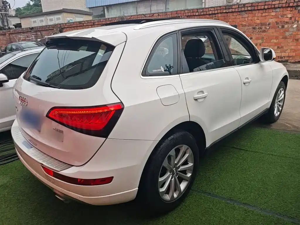 Audi Q5 2015 40 TFSI Technology фото 7