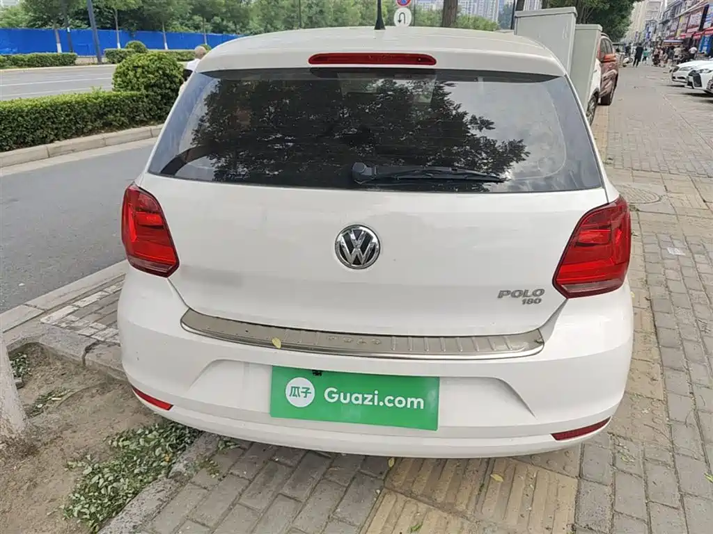 Volkswagen Polo 2018 1.5L Auto Safe Drive фото 6