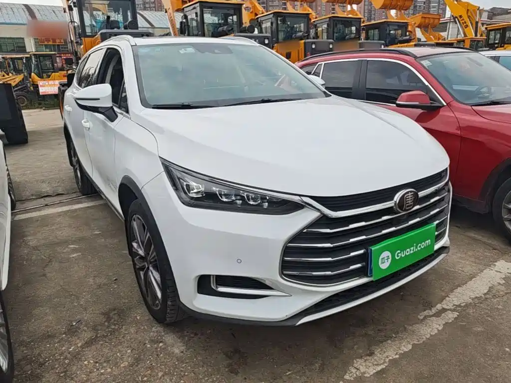 BYD Tang 2019 2018 2.0T Automatic Smart Connection Honor Edition 7-Seater China V