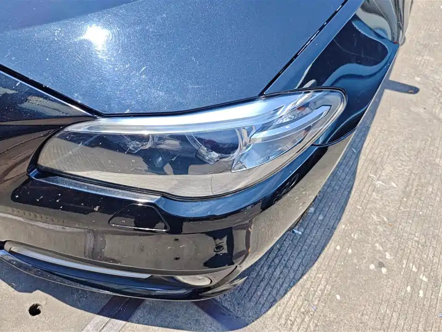 BMW 5 Series 2014 520Li Elegance фото 5
