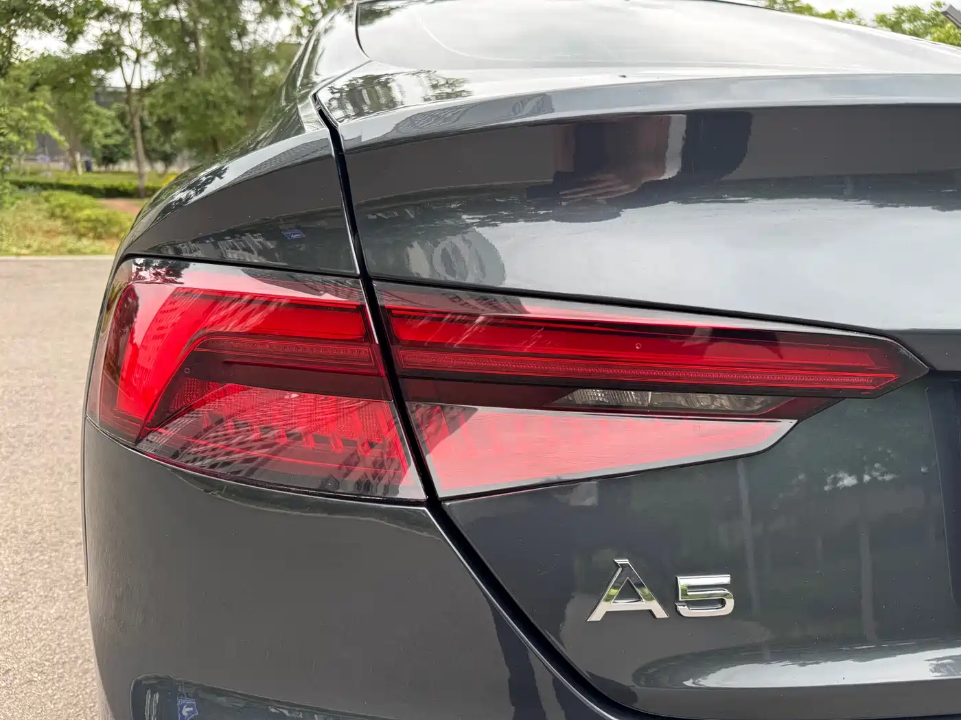 Audi A5 (Import) 2017 Sportback 40 TFSI Fashion фото 29