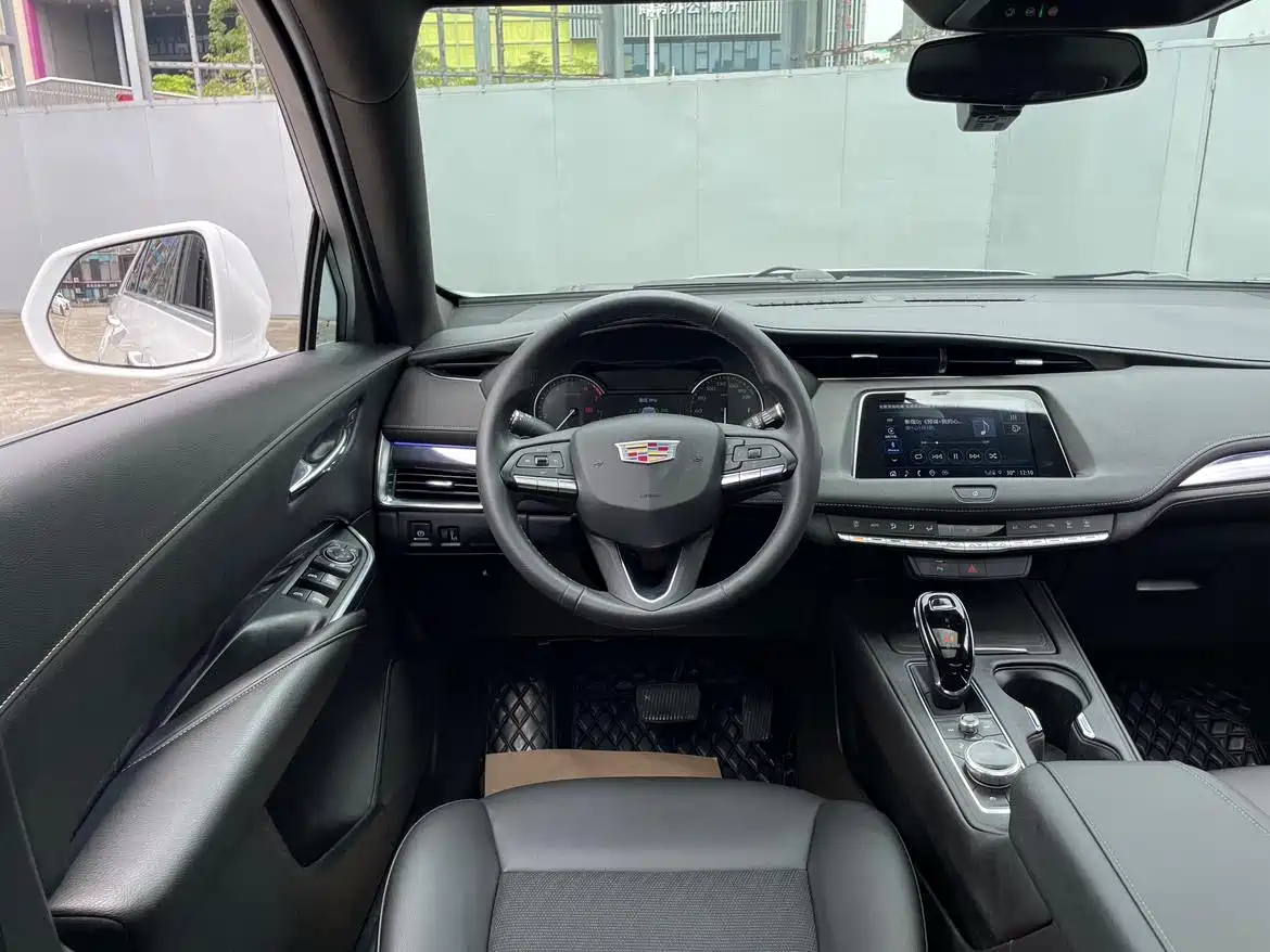 Cadillac XT4 2022 28T FWD Style фото 6