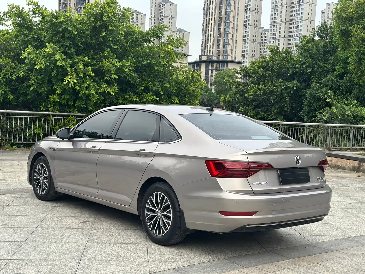 Volkswagen Sagitar, миниатюра 7