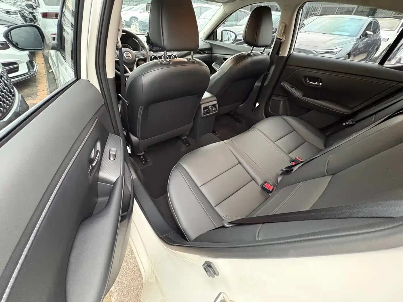 Nissan SYLPHY, миниатюра 4