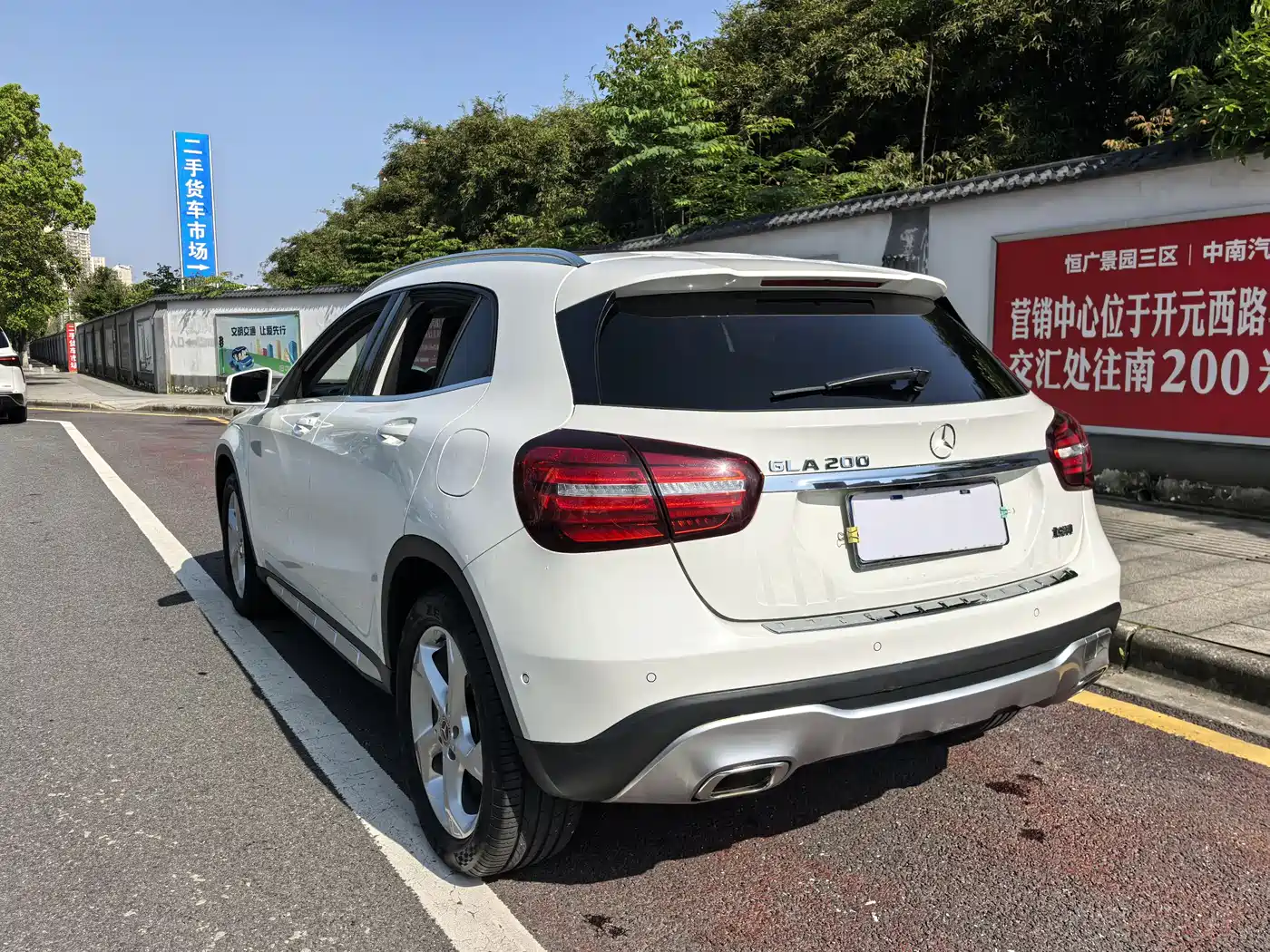Mercedes-Benz GLA 2018 GLA 200 Dynamic фото 14