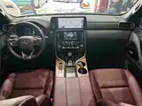 Фото 7 - Lexus LX