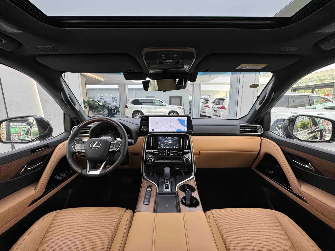 Lexus LX 2025 700h Boundary Edition фото 19