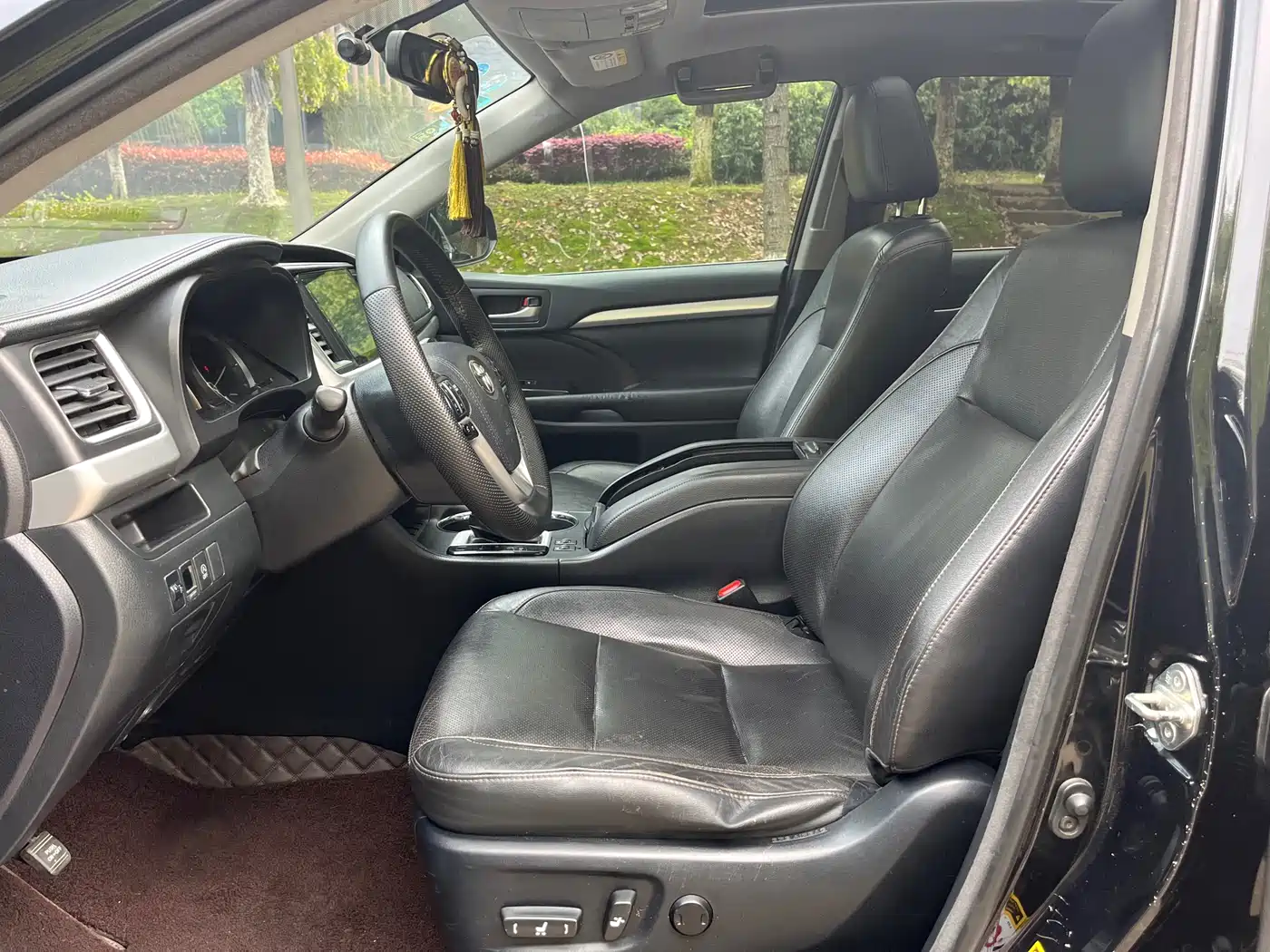Toyota Highlander 2017 2.0T 2WD Premium 7-Seater фото 8