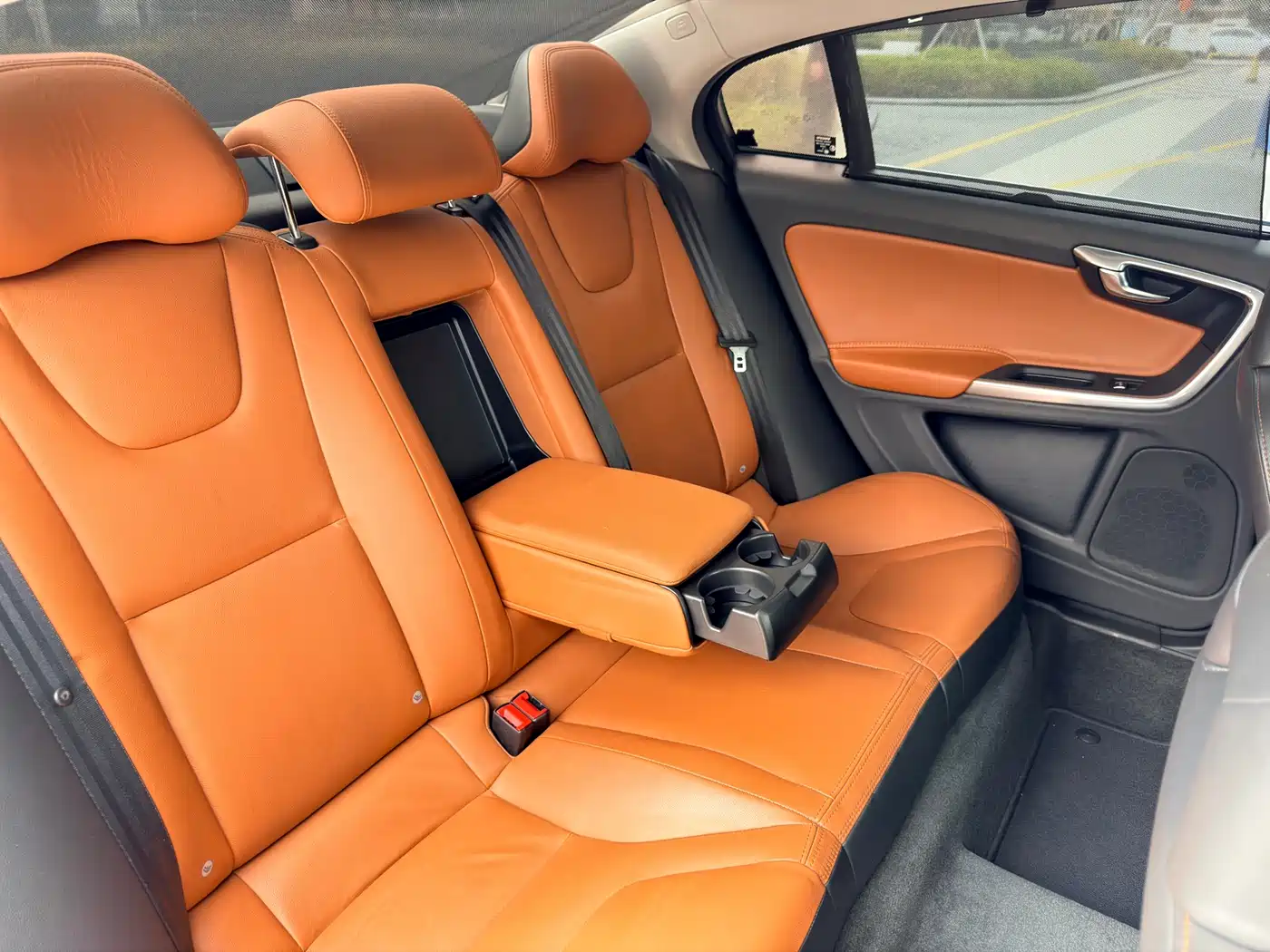 Photo 11 - Volvo S60