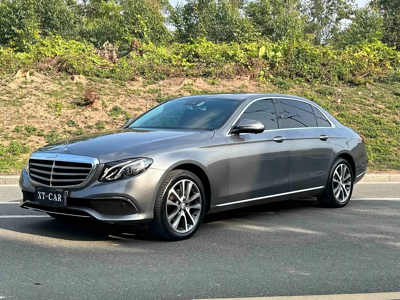 Mercedes-Benz E-Class 2016 E 200 L