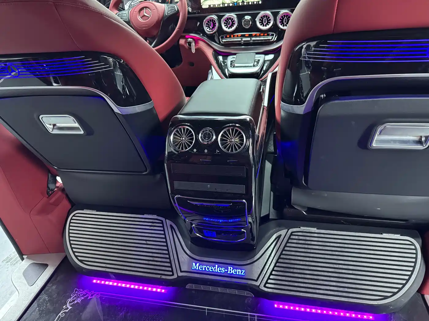 Mercedes-Benz Vito 2020 2.0T Business Edition (7-seater) фото 14