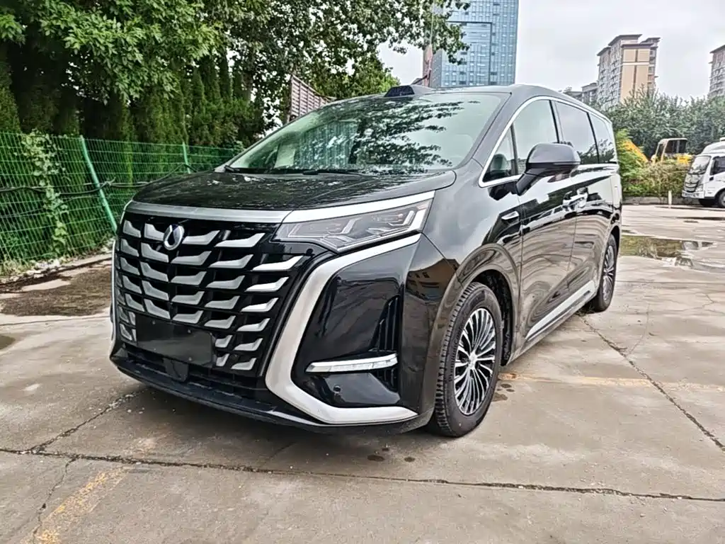 Denza D9 2026 2025 Model DM-i Smart Drive Edition 1020 AWD Flagship