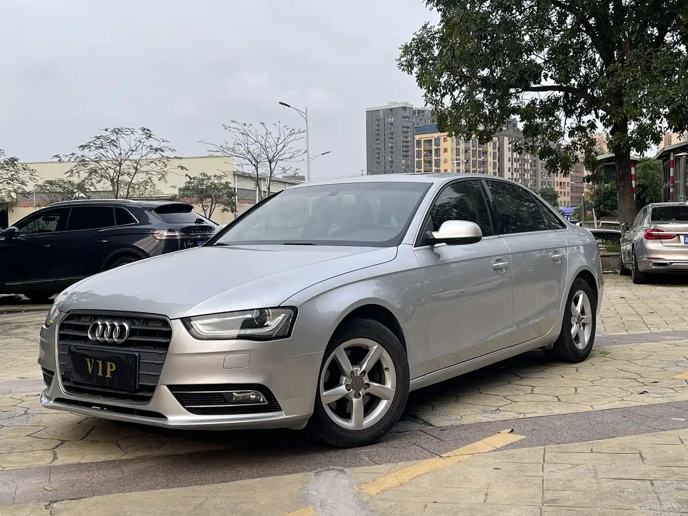 Audi A4L 2013 35 TFSI Automatic Standard