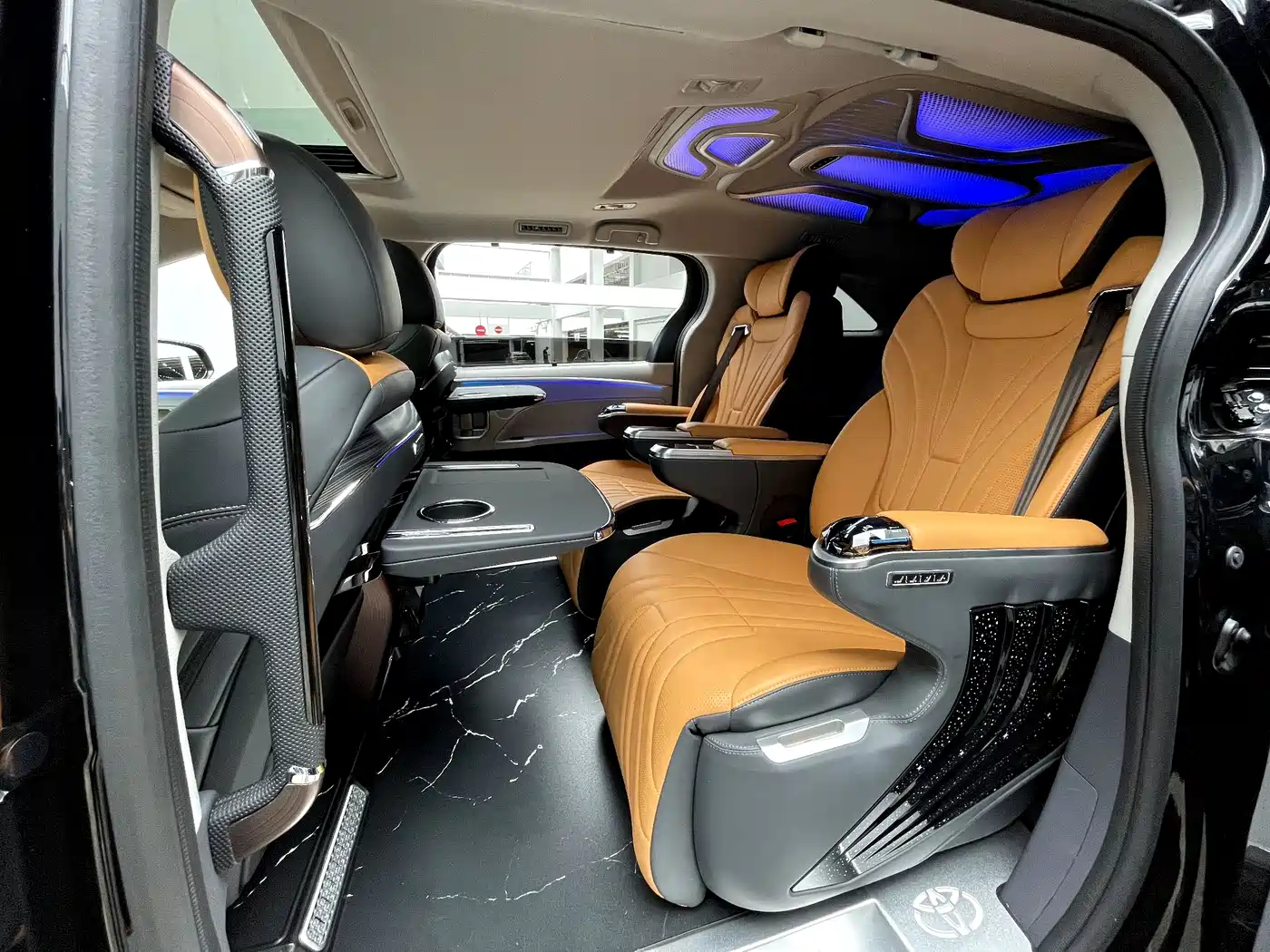 Toyota Sienna 2024 2.5L Hybrid Comfort Edition фото 8