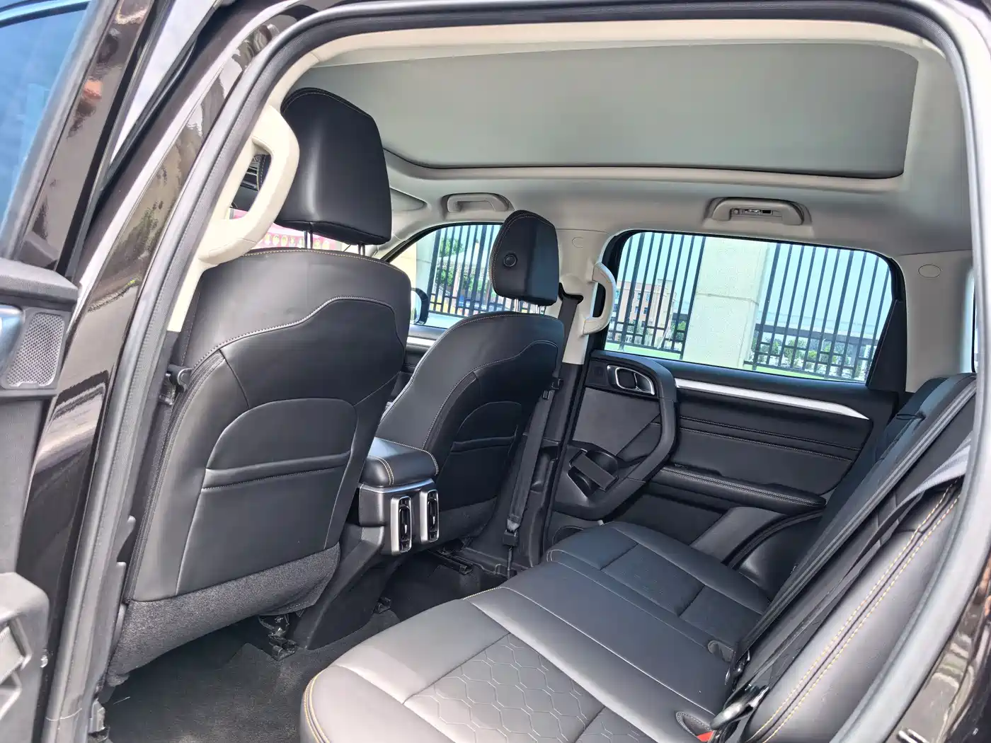 Haval Big Dog 2021 Facelift 1.5T DCT FWD Ma Quan-Wang Cai Edition фото 9