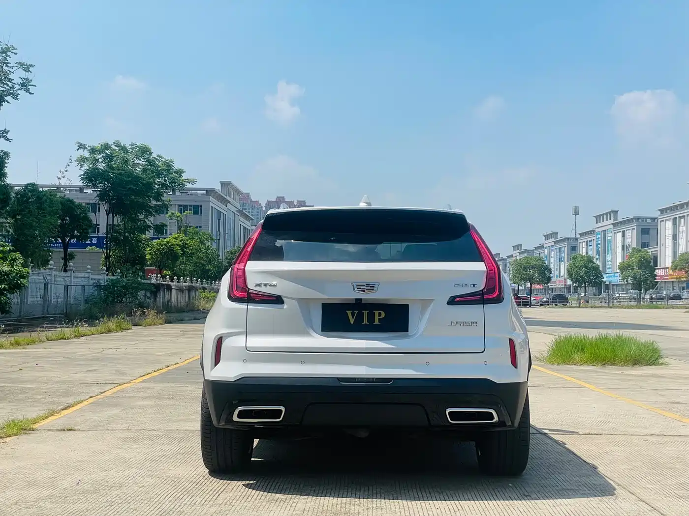 Cadillac XT4 2024 28T 2WD Premium фото 8