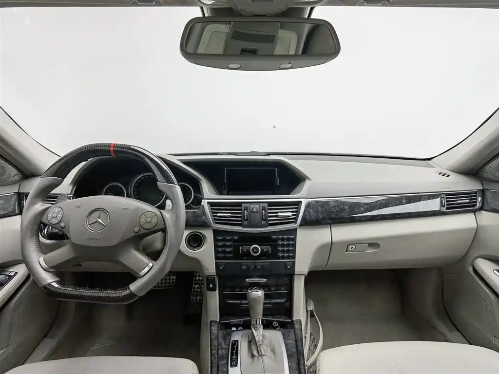 Mercedes-Benz E-Class 2010 E 260 L CGI Elegance фото 5