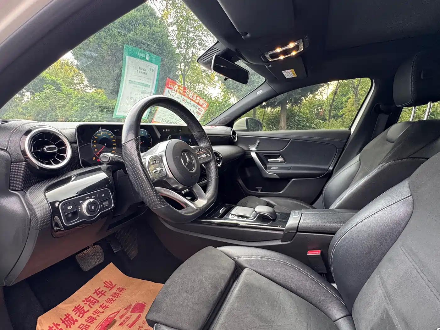 Mercedes-Benz A-Class 2019 A 200 L Sport Sedan фото 8