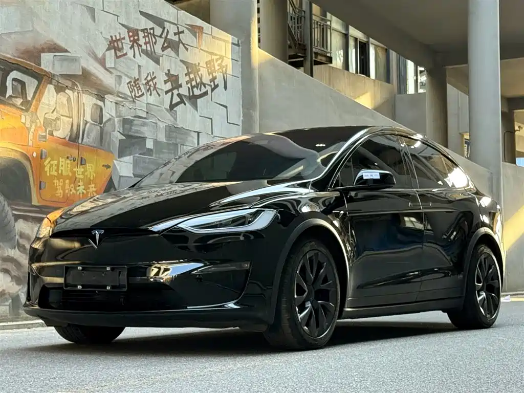 Tesla Model X 2023 Dual Motor All-Wheel Drive Edition