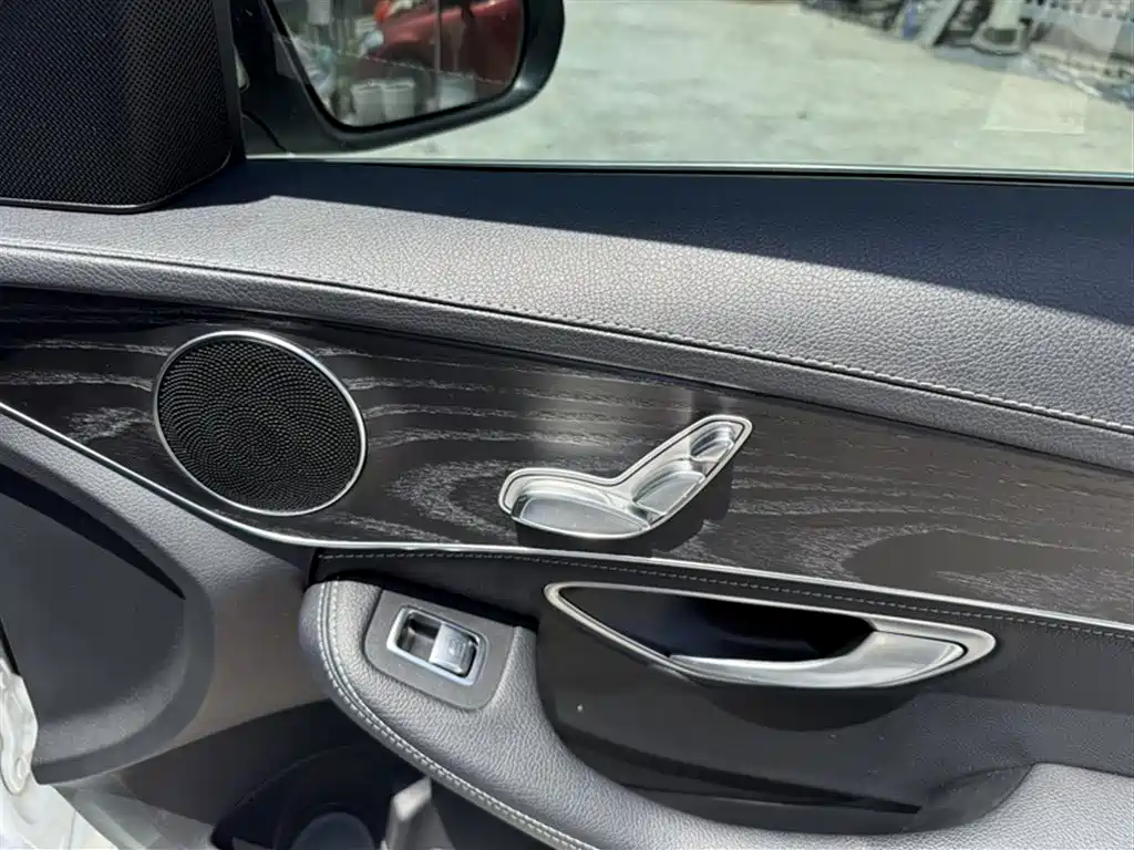 Mercedes-Benz C-Class 2020 Facelift C 200 L Fashion Sport Version фото 24