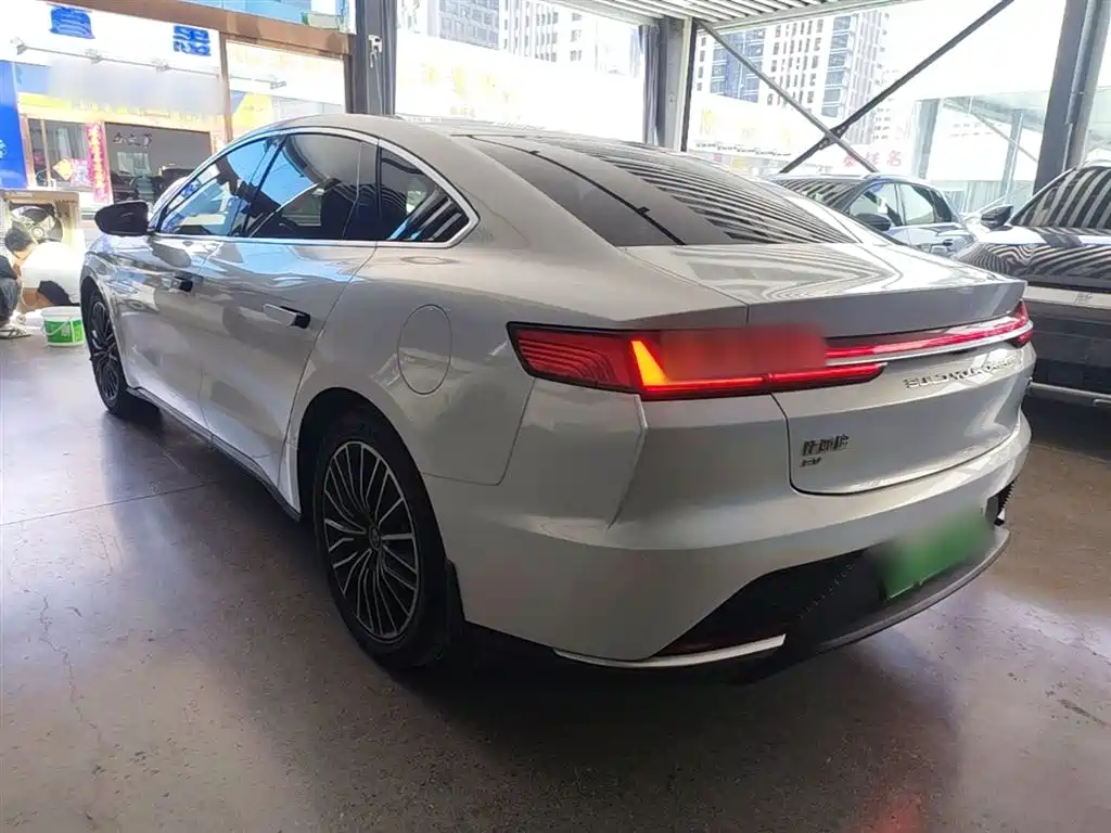 BYD Han 2020 EV Extended Range Luxury фото 5