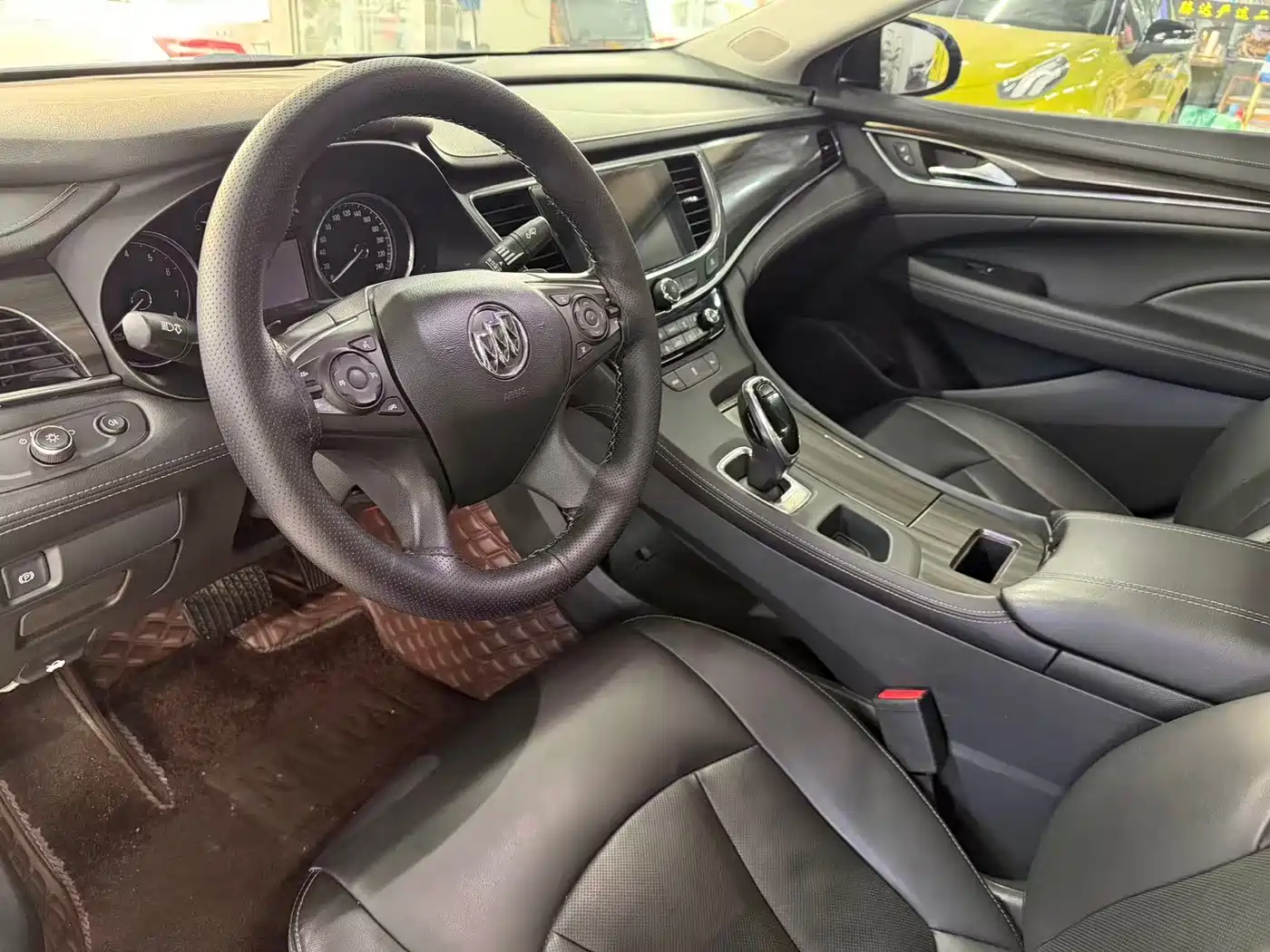 Buick LaCrosse 2018 Model 20T Elite Edition фото 7