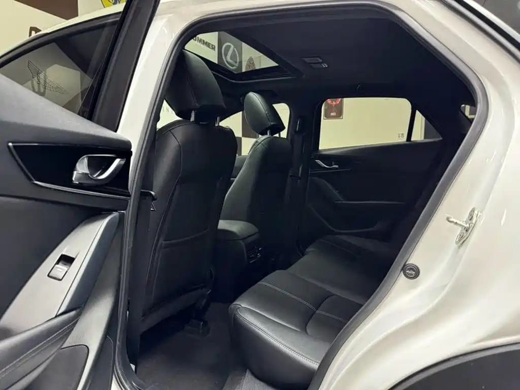 Mazda CX-4 2023 2021 2.0L Auto FWD Skyactiv Explorer Edition