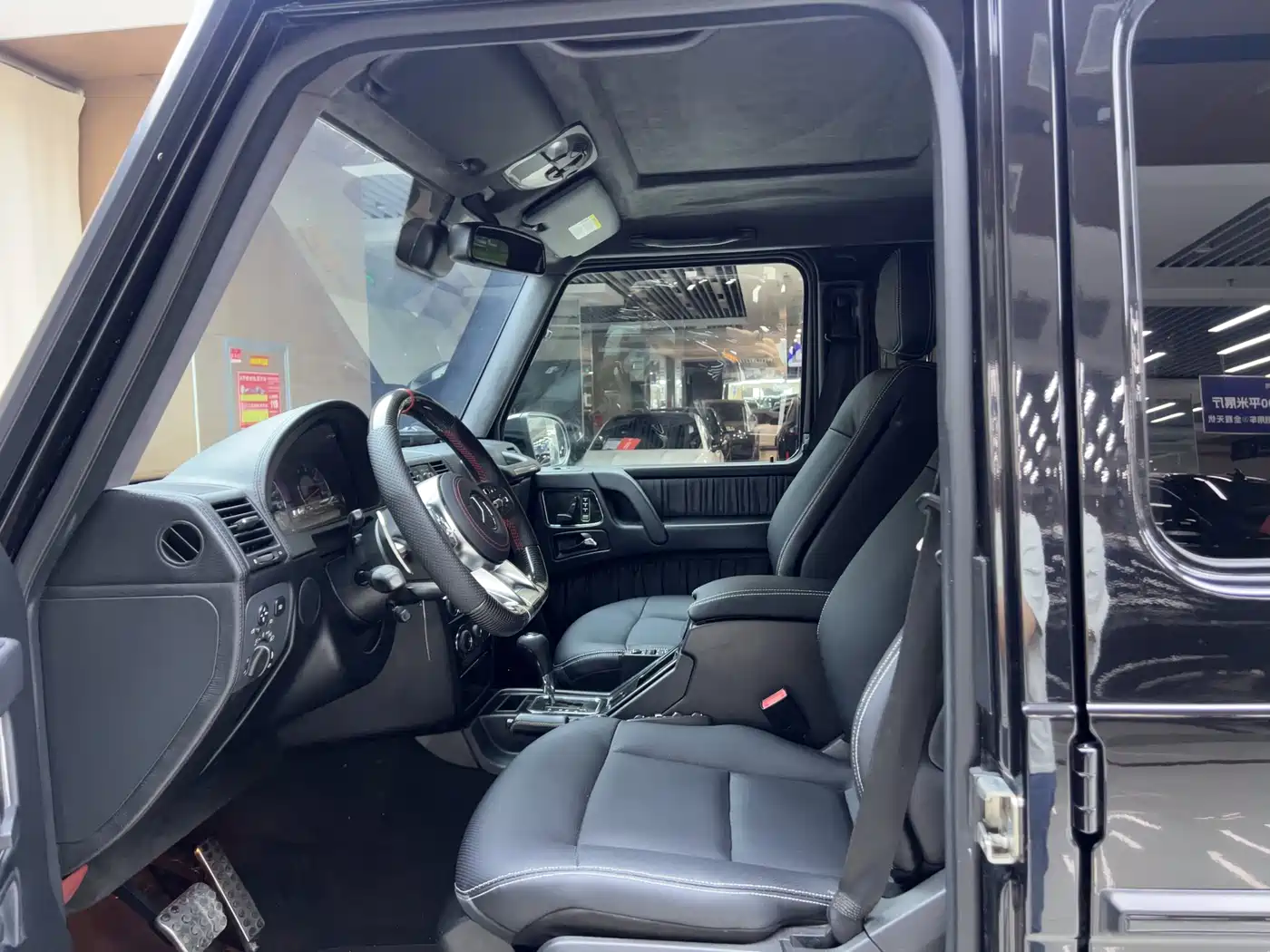 Mercedes-Benz G-Class AMG 2009 AMG G 55 фото 8