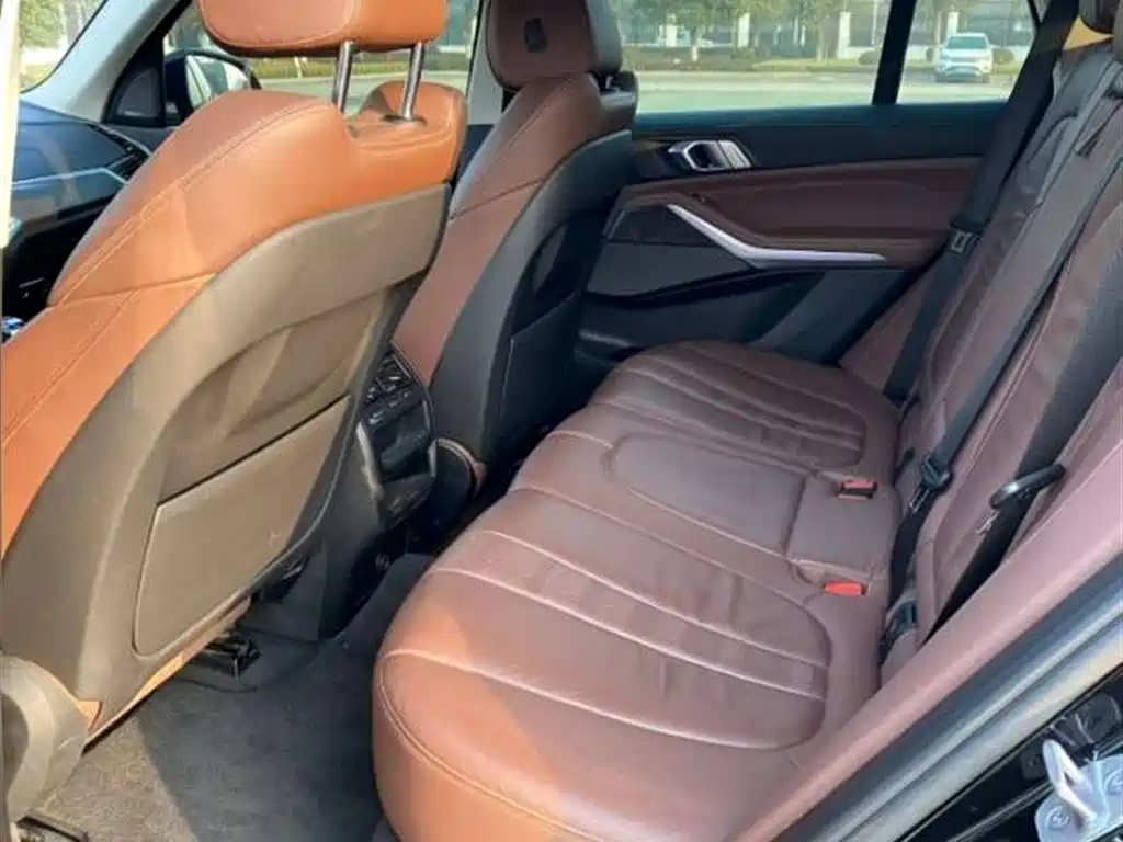 BMW X5 (Import) 2021 xDrive40i M Sport Package фото 6