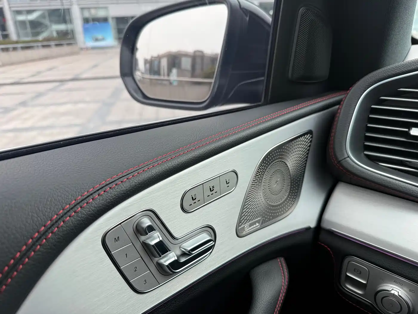 Mercedes-Benz GLE AMG 2024 AMG GLE 53 4MATIC+ фото 8