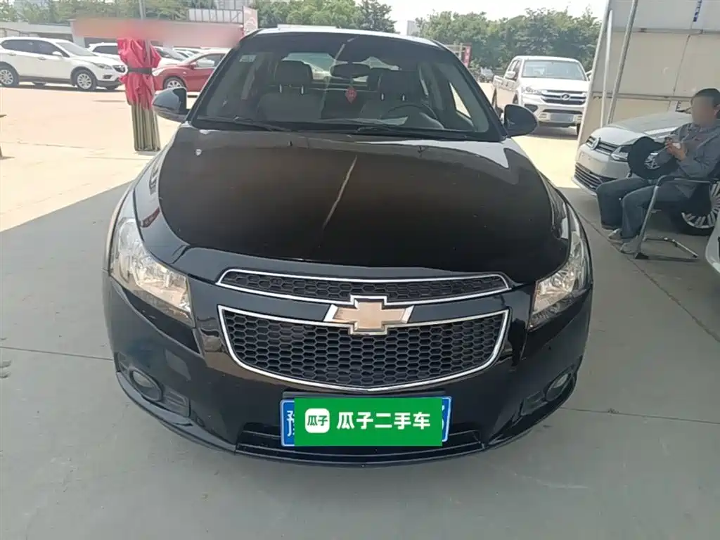 Chevrolet Cruze 2014 1.6L SL Million Commemorative Edition AT фото 3