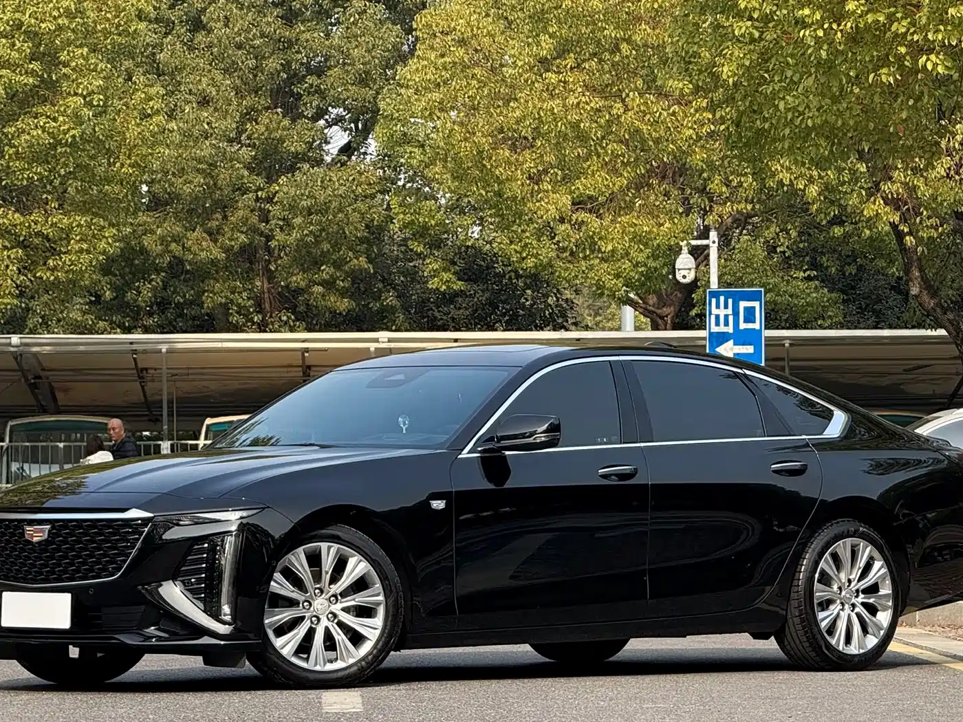 Cadillac CT6 2023 28T Platinum Model