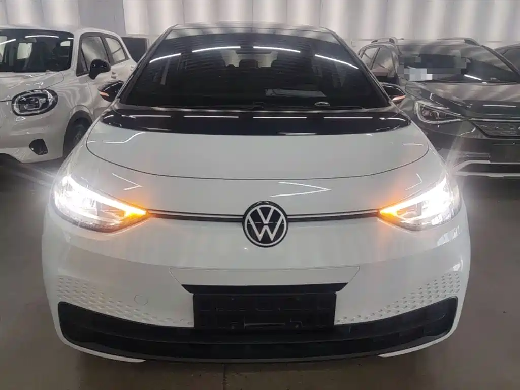 Volkswagen ID.3 2023 Pure Smart Edition фото 3