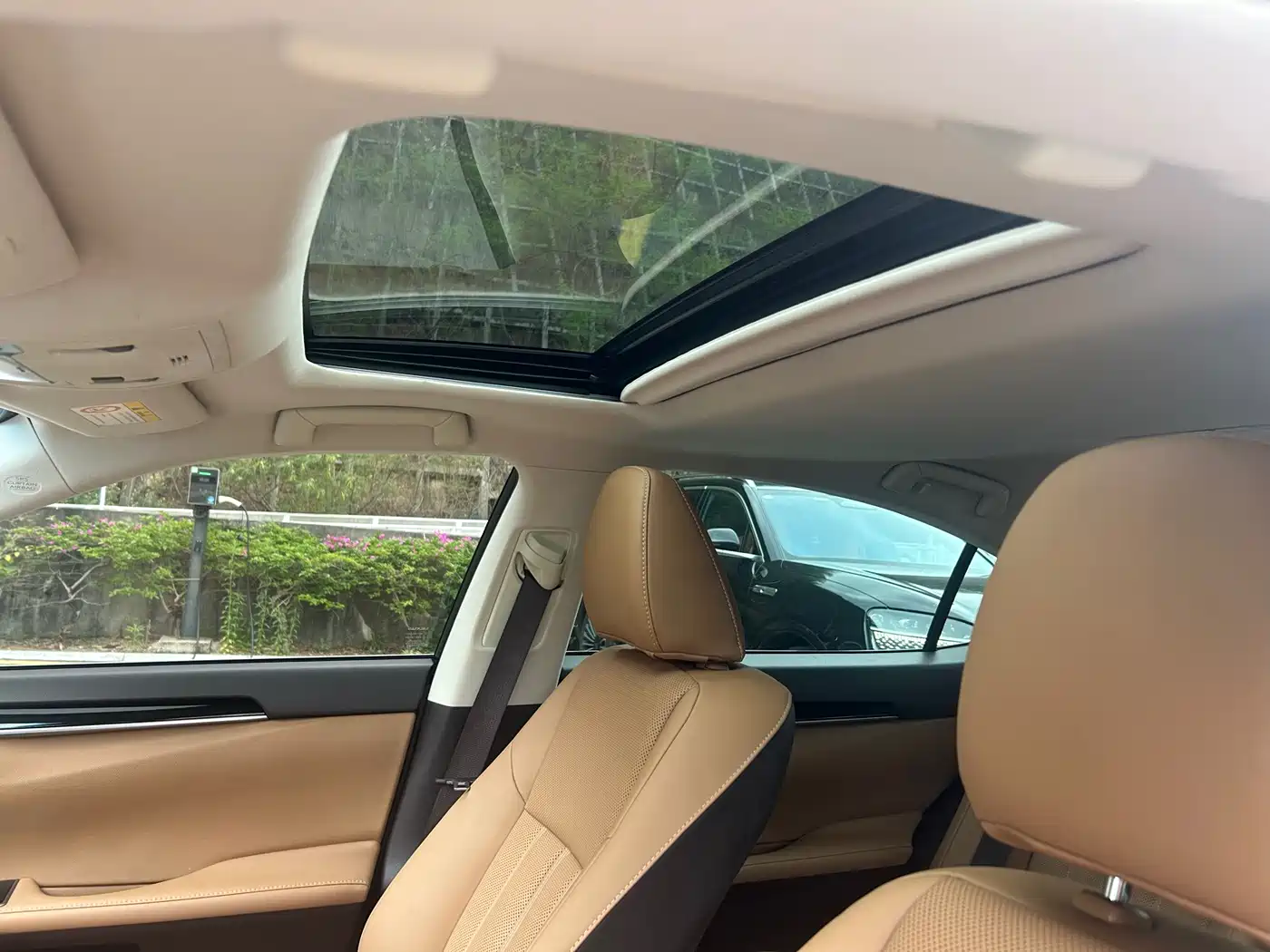 Lexus ES 2015 200 Elite Edition фото 23