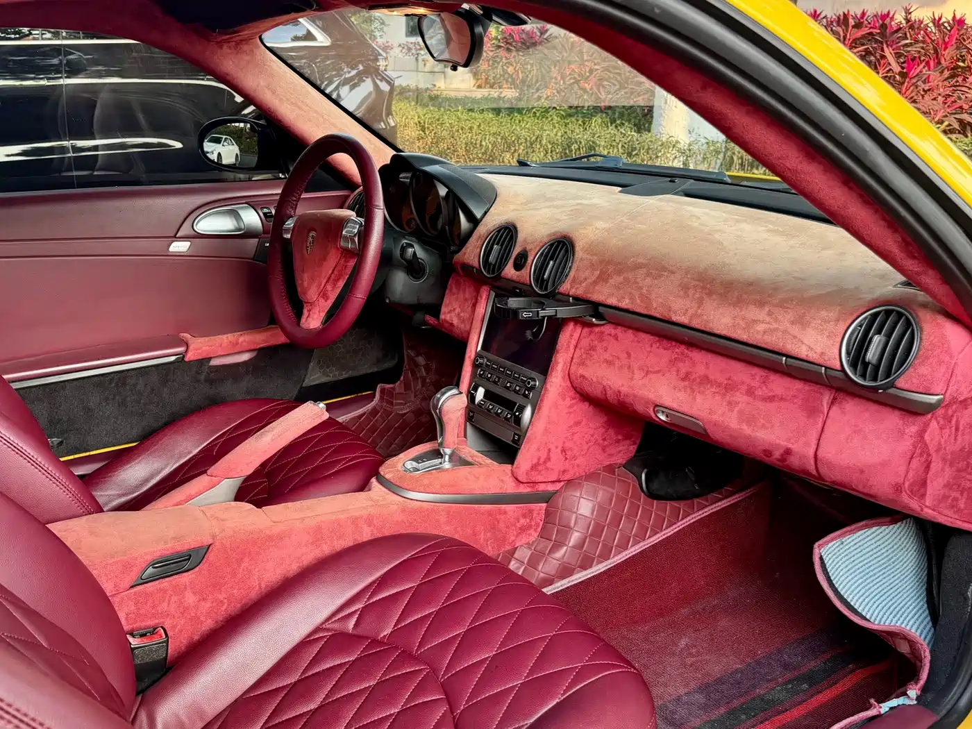 Porsche Cayman фото 22