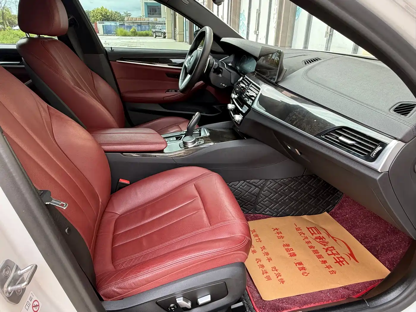 BMW 5 Series 2019 Facelift 530Li Leading M Sport Package фото 8