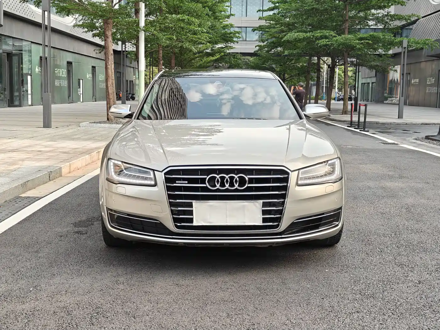 Audi A8 2014 A8L 45 TFSI quattro Luxury фото 2