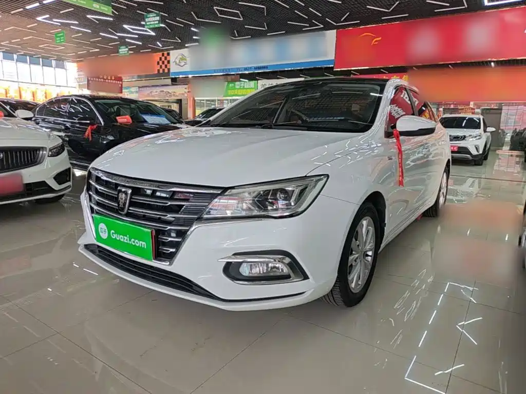 Фото 2 - Roewe i5