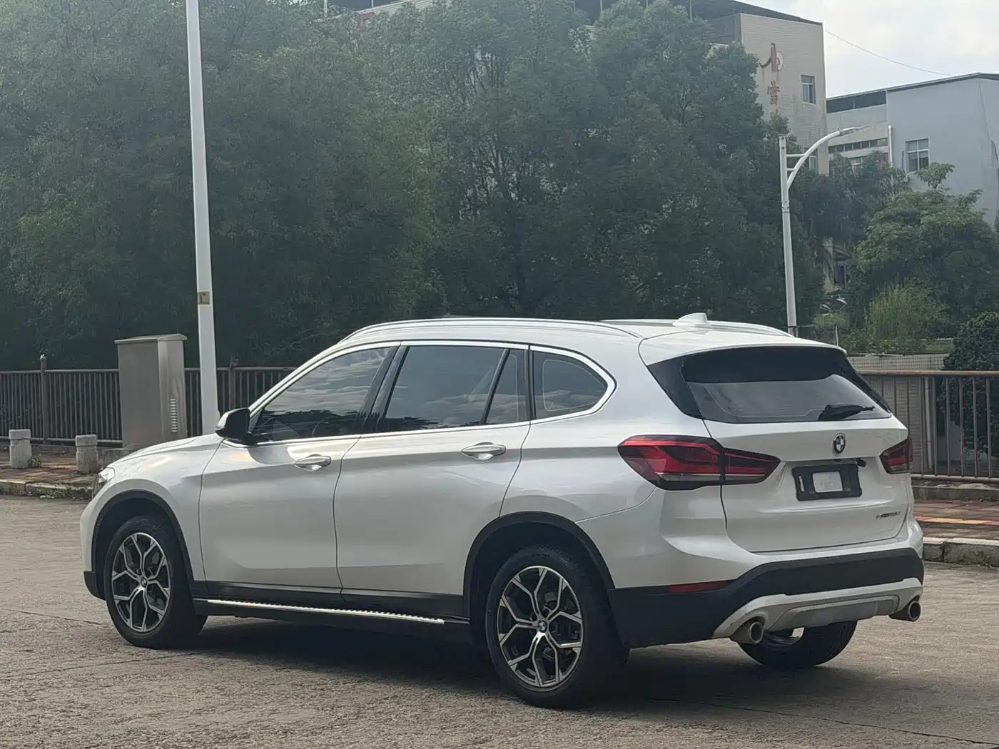 BMW X1 2020 sDrive20Li Premium Edition фото 5