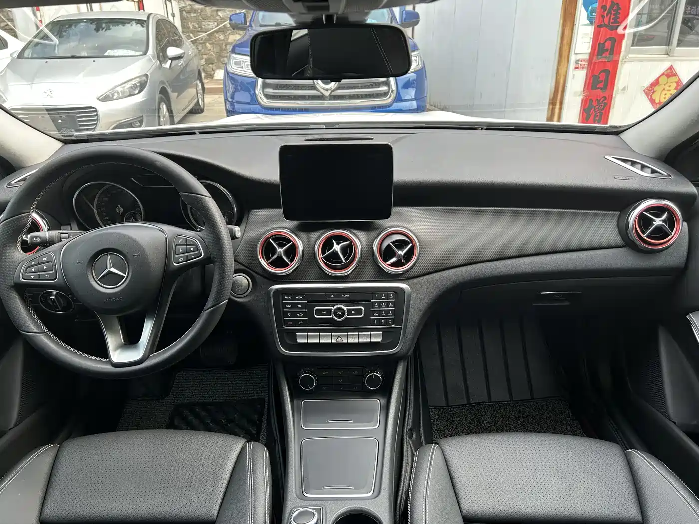 Mercedes-Benz GLA 2017 GLA 200 Dynamic фото 4