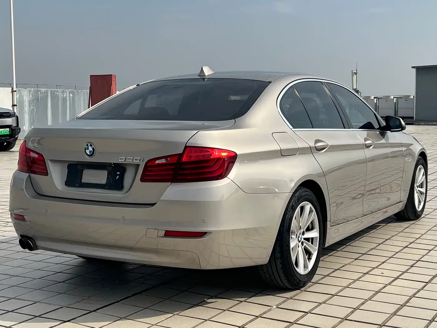 BMW 5 Series (Import) 2015 520i Elegance фото 6