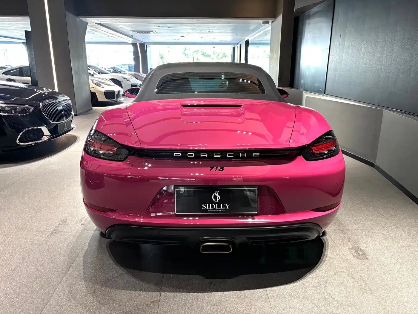 PORSCHE 718